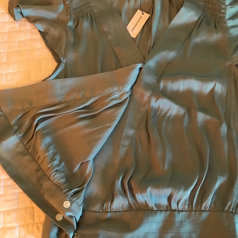 Silk like wrap blouse banana republic